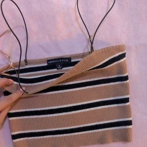 Kendall & Kylie, PacSun crop top✨